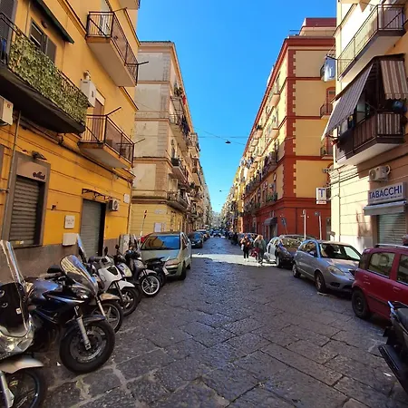 Domus Passpartenope, Naples