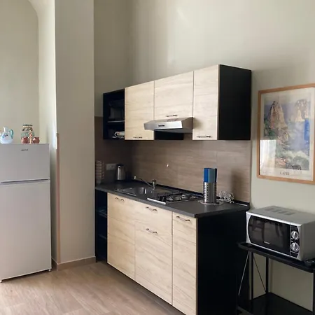 Domus Passpartenope, 나폴리