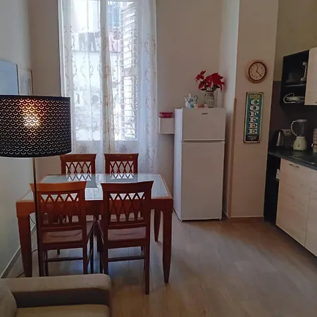 Domus Passpartenope, * Nápoles