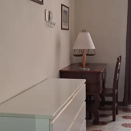 Domus Passpartenope, アパート *