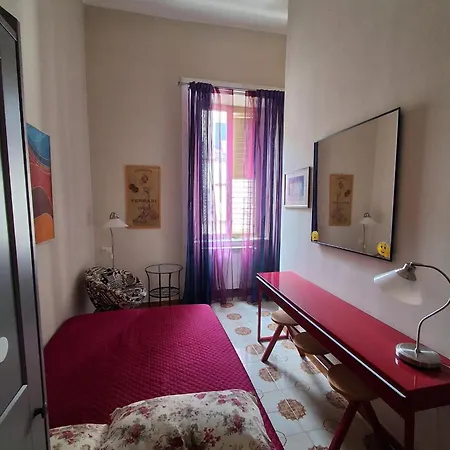 Apartament Domus Passpartenope, Neapol