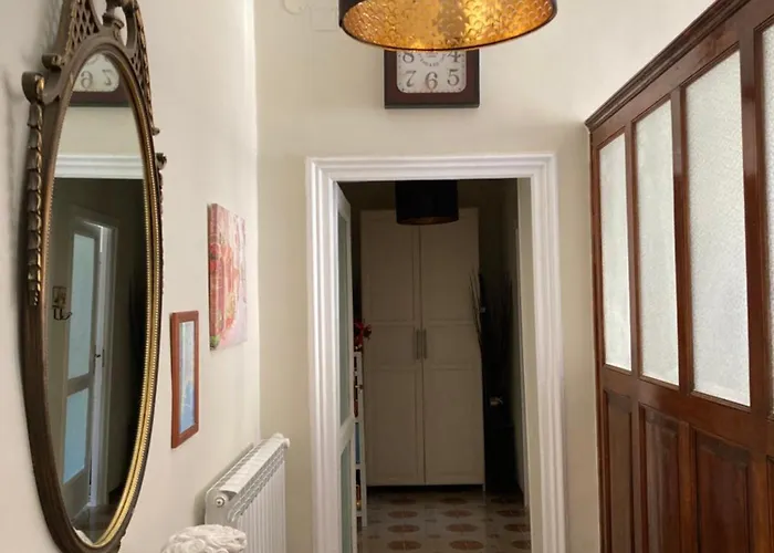 דירה Domus Passpartenope, נאפולי