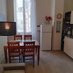Domus Passpartenope, * Nápoles