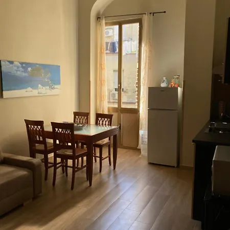 Domus Passpartenope, نابولي